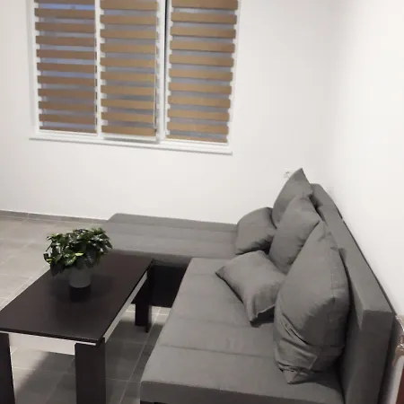 Briz Apartament Гостевой дом *